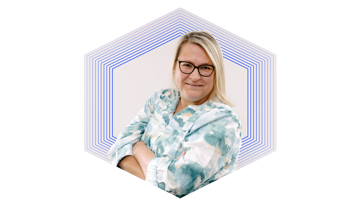 Lindie Ferreira - General Manager