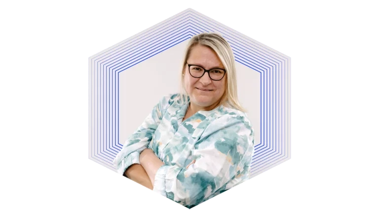 Lindie Ferreira - General Manager