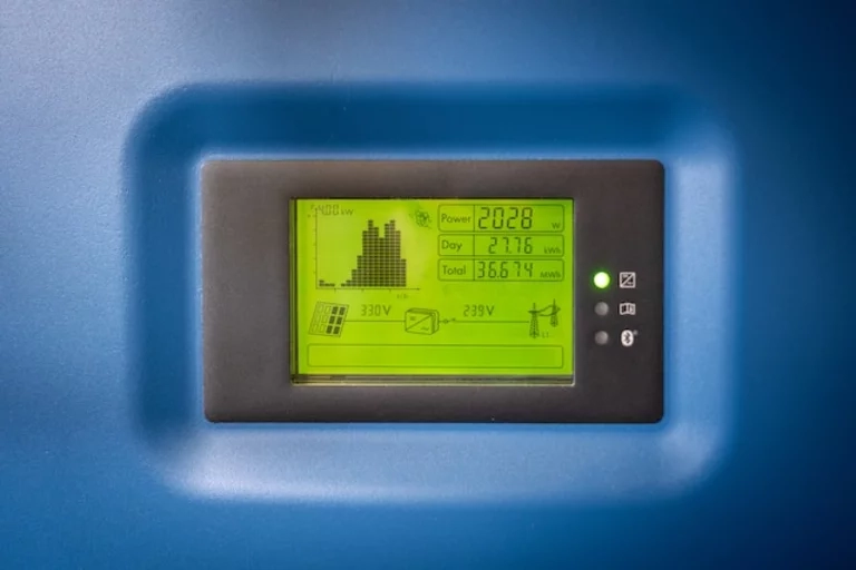 digital monitor